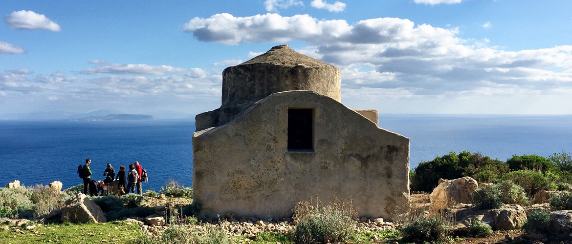 Trekking Isole Egadi. In Sicilia con Piedi in Cammino
