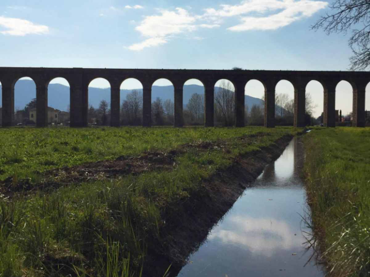 Via degli acquedotti