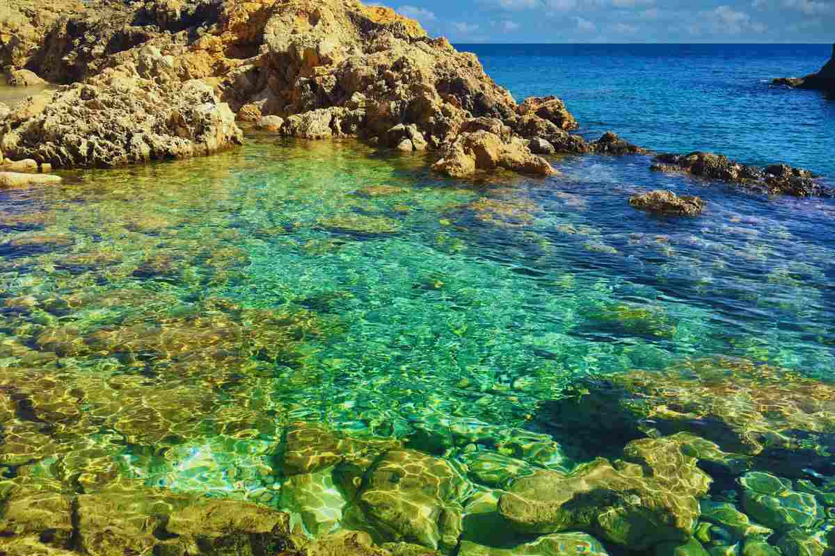 Mare e rocce spiaggia